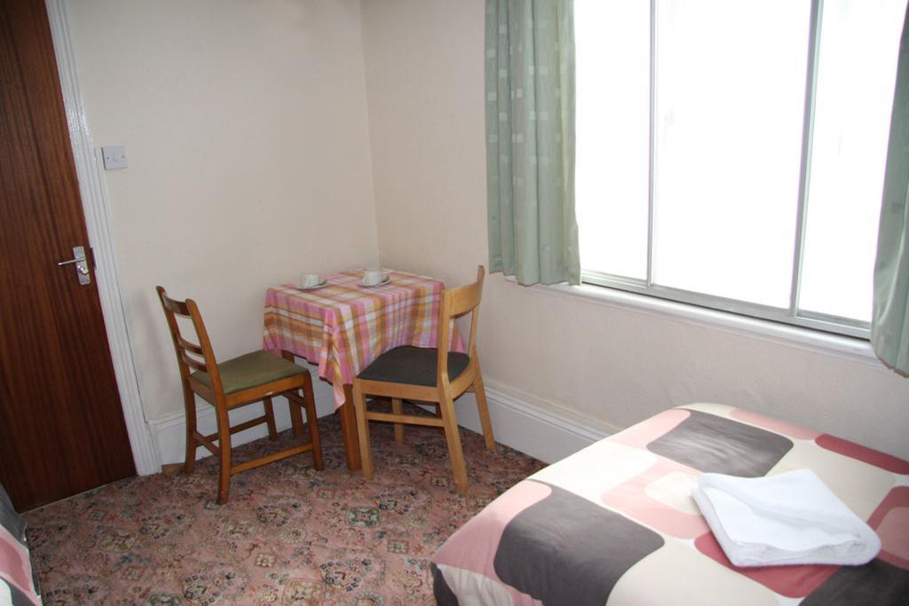 Dove Court Mini Lodge Almondsbury Esterno foto