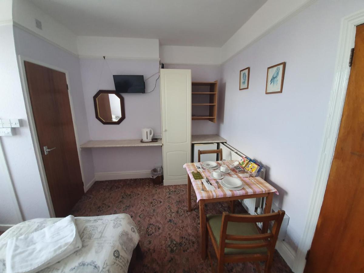 Dove Court Mini Lodge Almondsbury Esterno foto