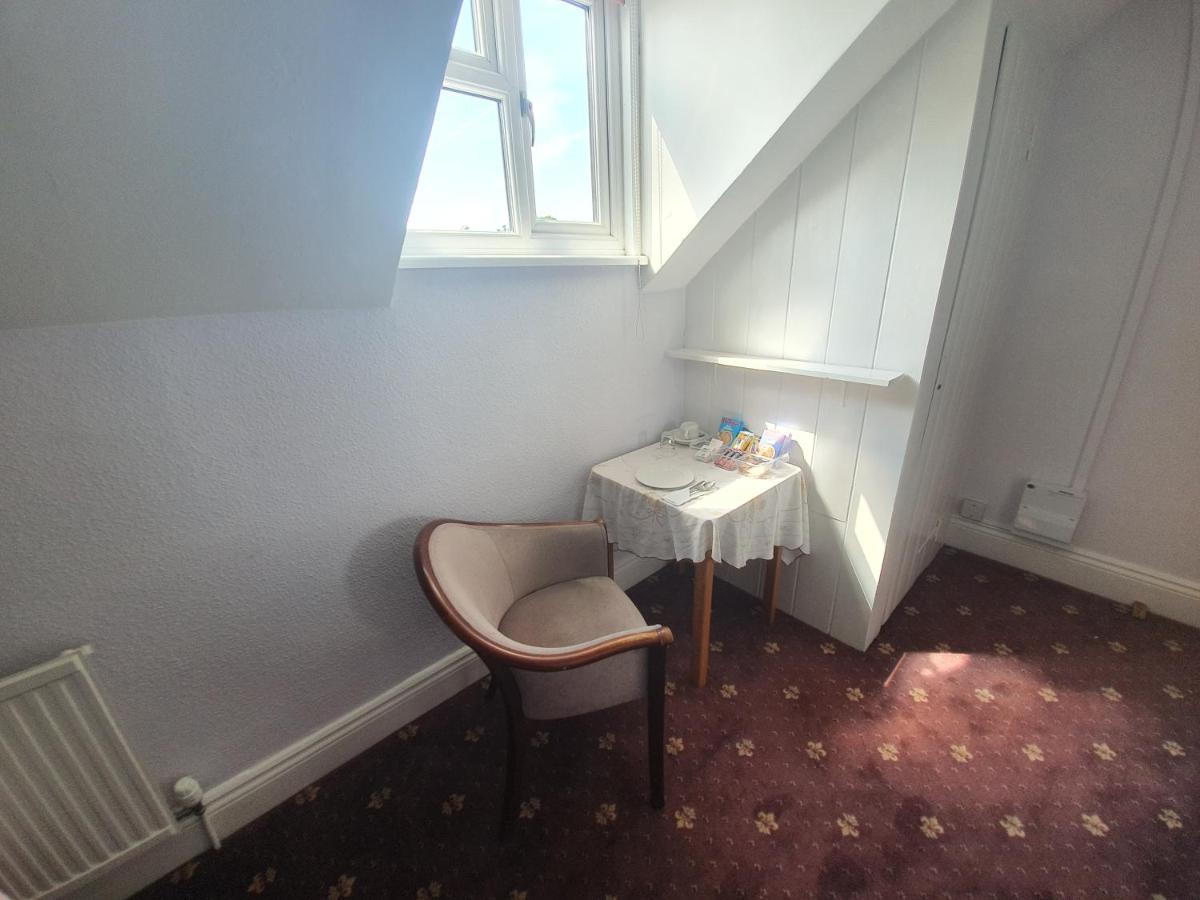 Dove Court Mini Lodge Almondsbury Esterno foto
